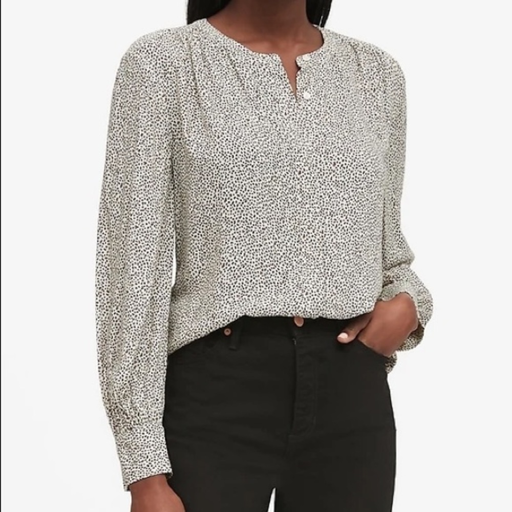 Banana Republic ECOVERO Balloon-Sleeve Blouse